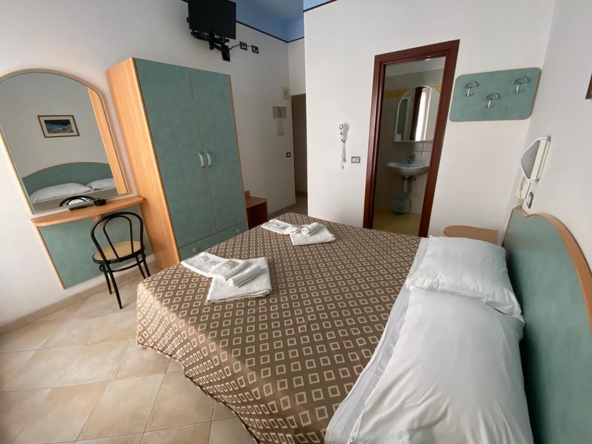 Hotel Nanni Garni Ρίμινι Εξωτερικό φωτογραφία