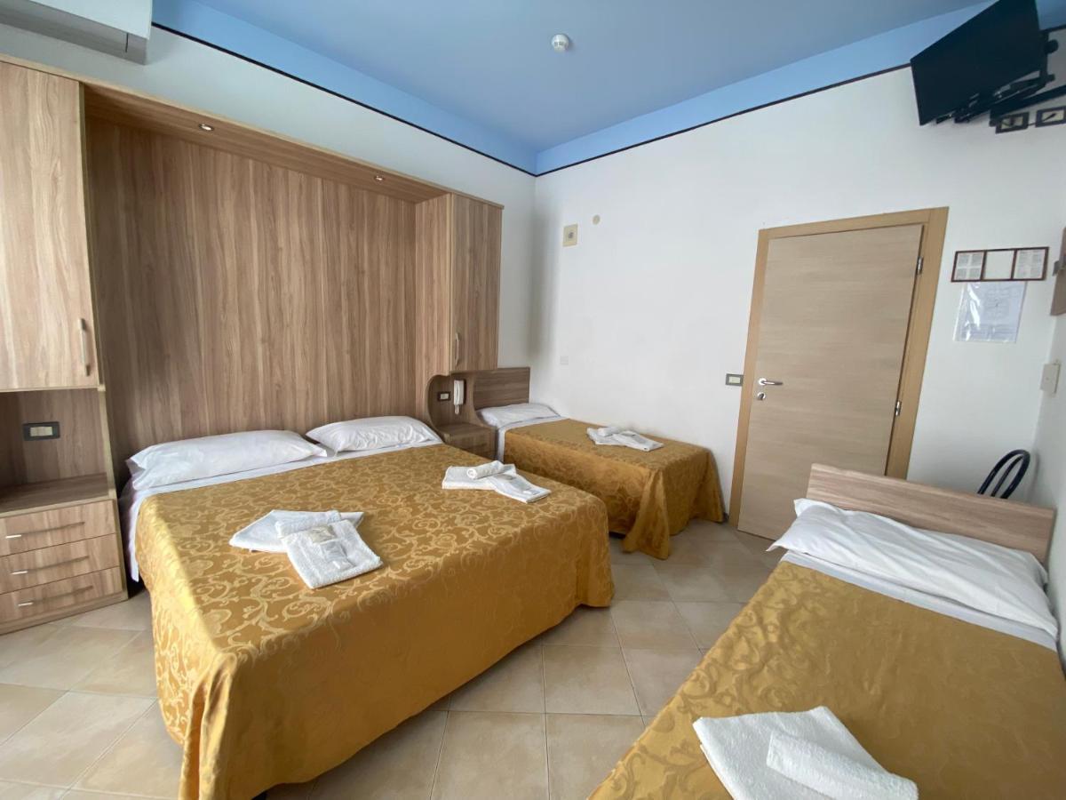 Hotel Nanni Garni Ρίμινι Εξωτερικό φωτογραφία