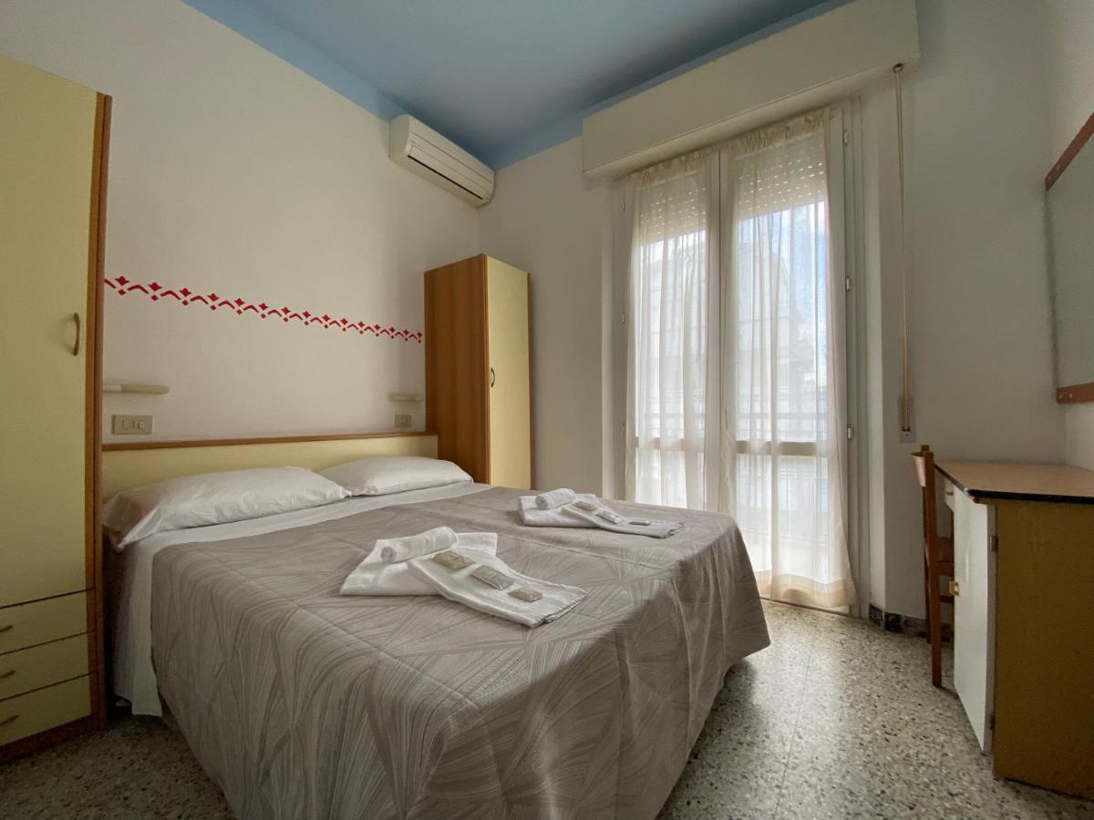 Hotel Nanni Garni Ρίμινι Εξωτερικό φωτογραφία