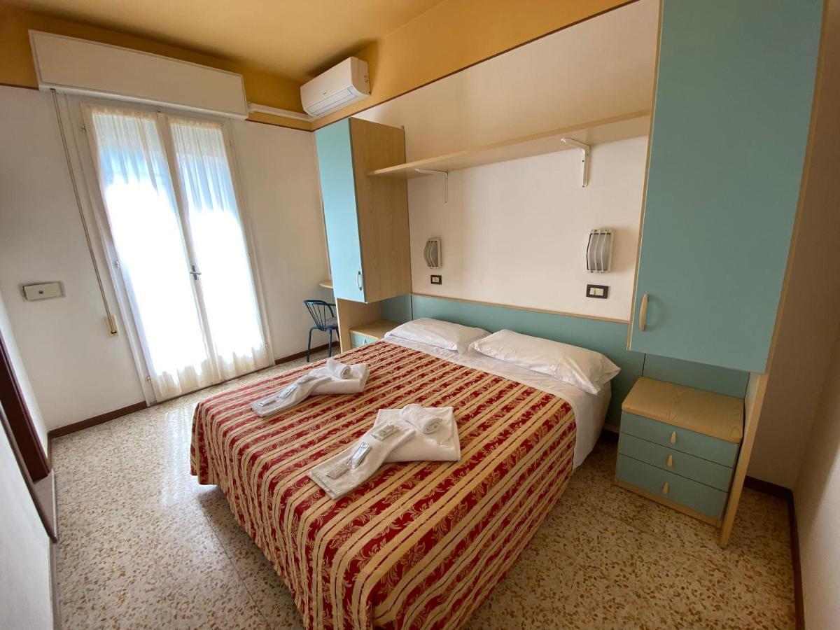 Hotel Nanni Garni Ρίμινι Εξωτερικό φωτογραφία