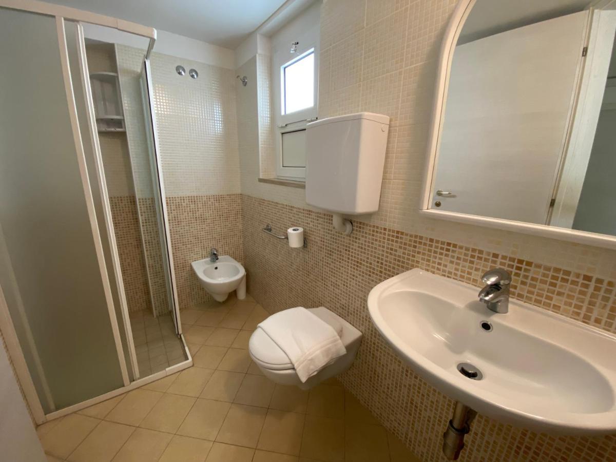 Hotel Nanni Garni Ρίμινι Εξωτερικό φωτογραφία